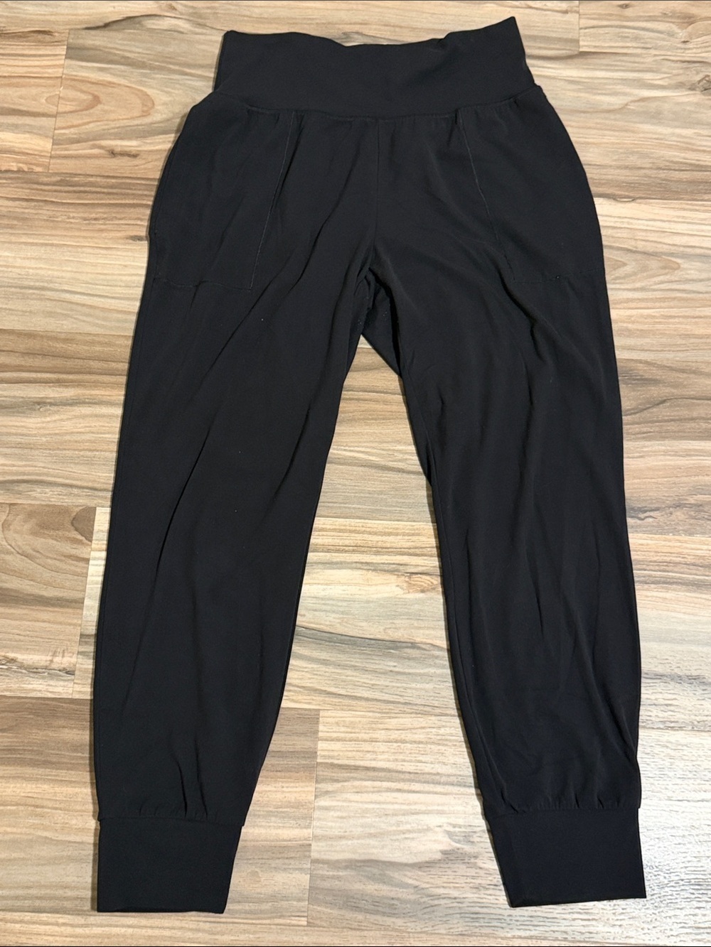 Athleta Salutation Jogger In Powervita Black Yoga Outdoor Hiking Women’s M